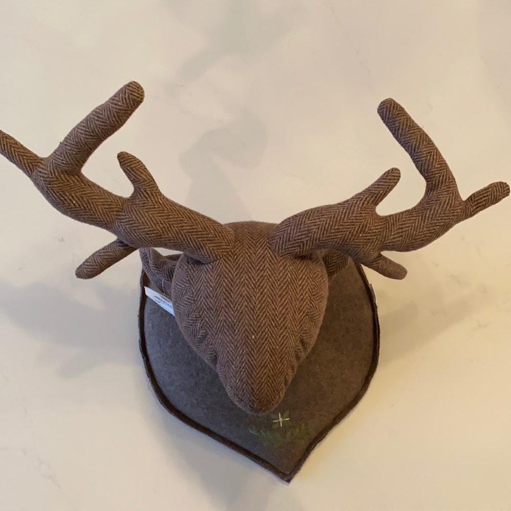 Stuffed buck